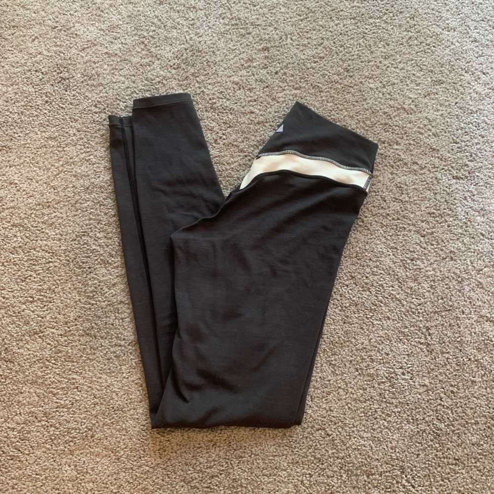 Vitality Tuxedo Daydream